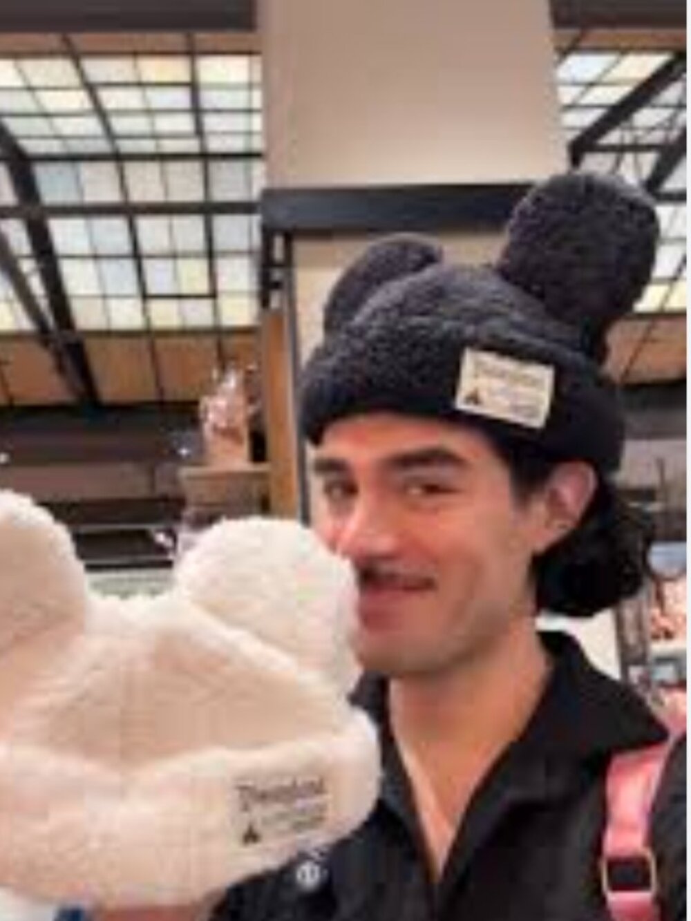 Disney 2025 Disneyland Resort Black Sherpa Hat Beanie Mickey Ears Adjustable - Picture 2 of 4